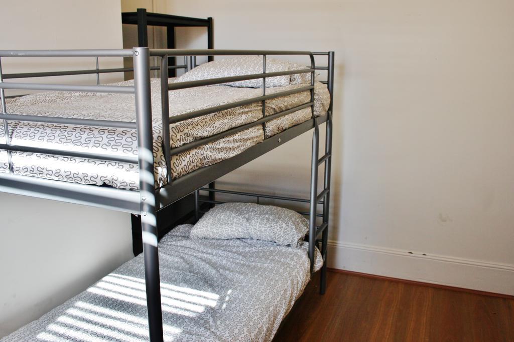 Bed 12-Mix Dormitory Room